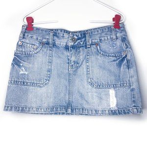 AE Distressed Denim Mini Skirt Sz 6